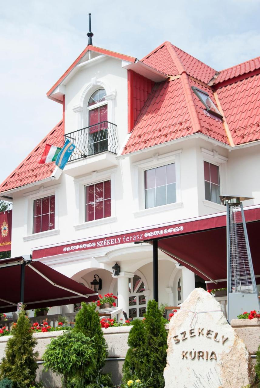 Székely Kúria Bed & Breakfast